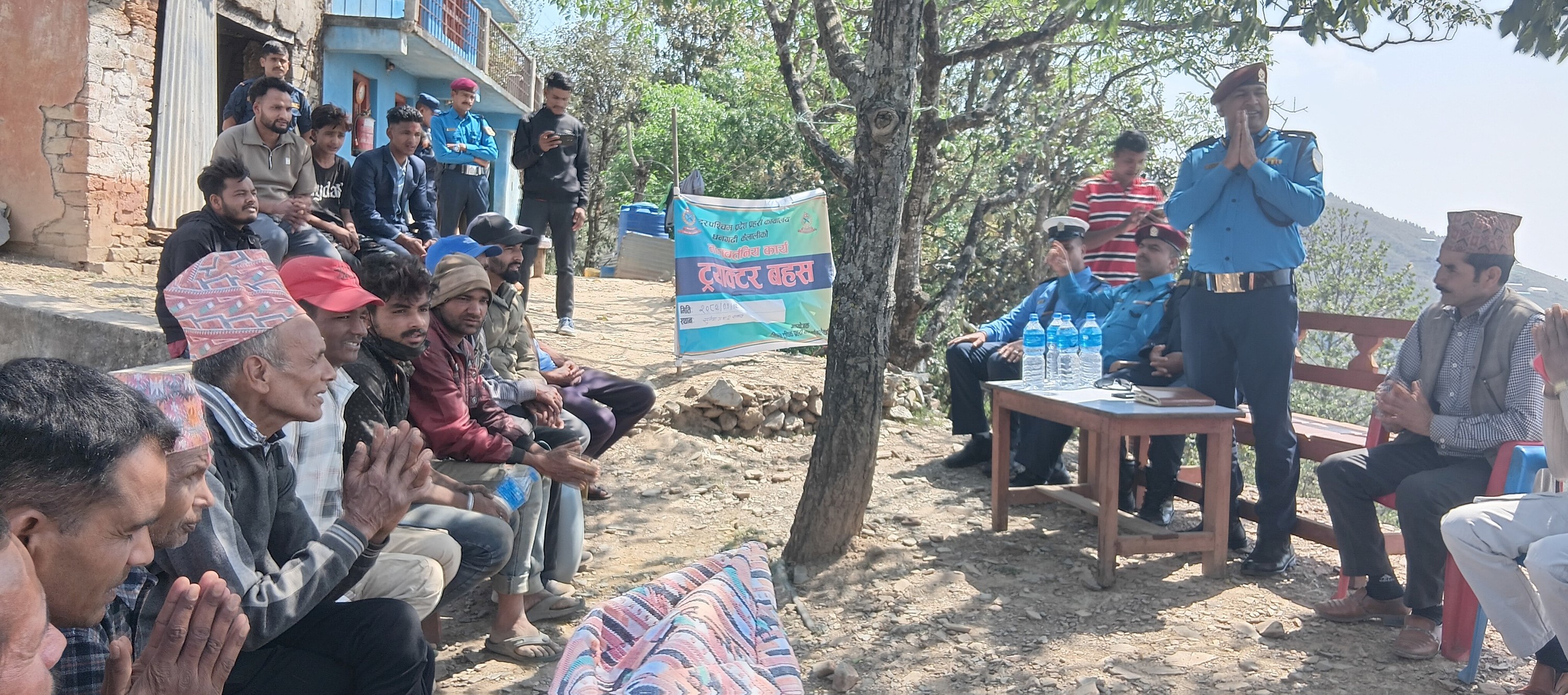 सवारी दुर्घटना न्यूनीकरणका लागि ‘ट्याक्टर बहस’