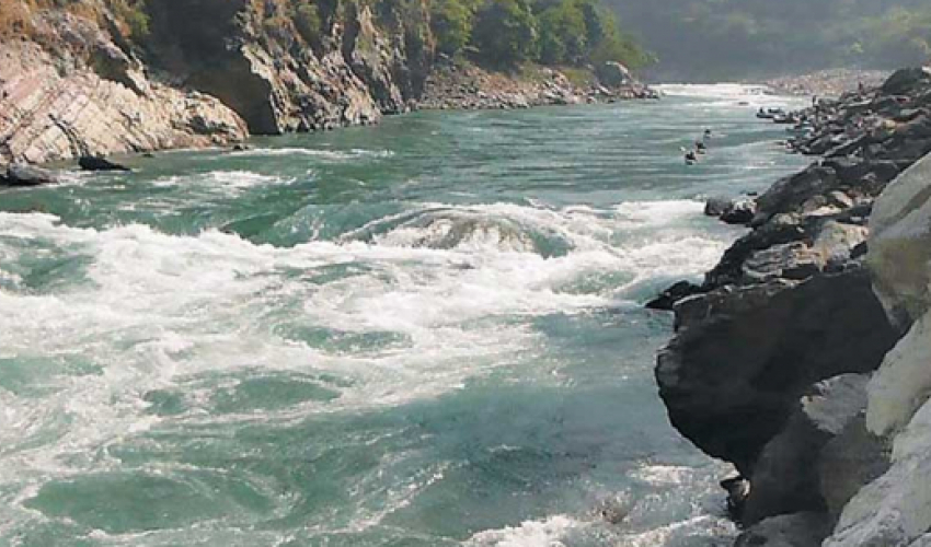 बैतडीका एक युवक सेती नदीमा बेपत्ता