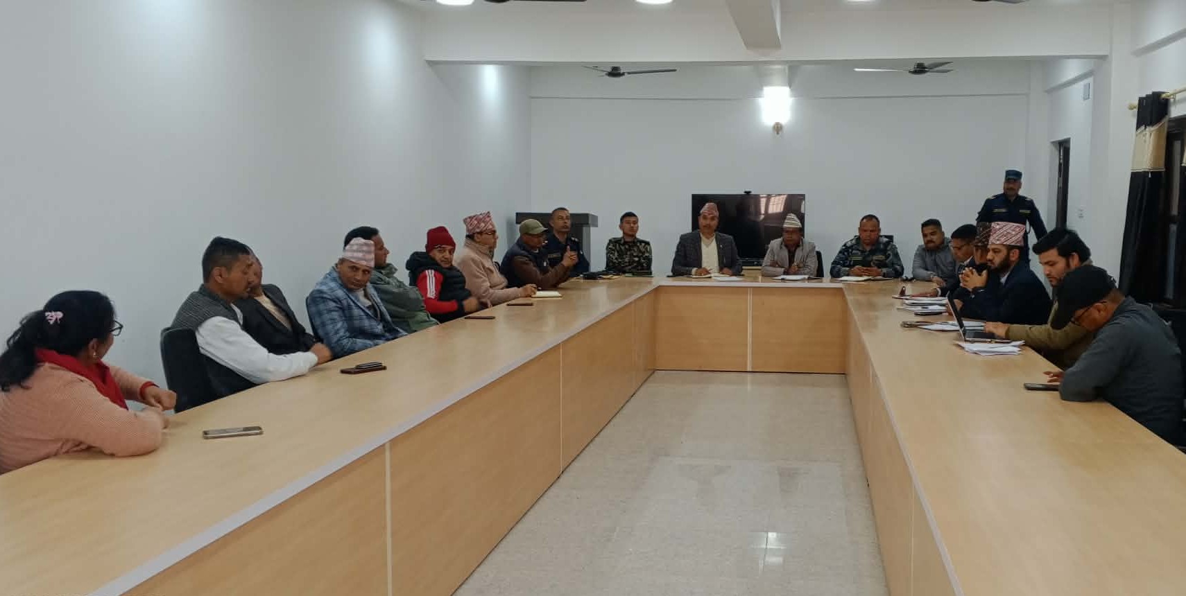 बैतडीमा निर्वाचन आचारसंहिताको पूर्ण पालना गर्ने उम्मेदवार र दलहरुको प्रतिबद्धता 