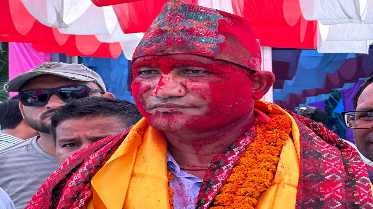 रास्वपा सुदूरपश्चिमको सभापतिमा प्रकाश विष्ट विजयी
