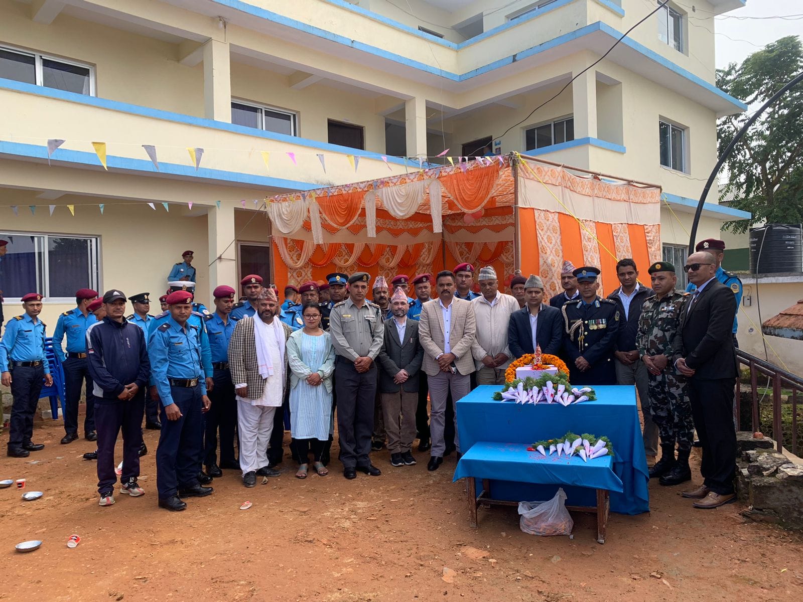 ६७ औँ प्रहरी दिवसः बैतडीमा १० जना प्रहरी कर्मचारी पुरस्कृत