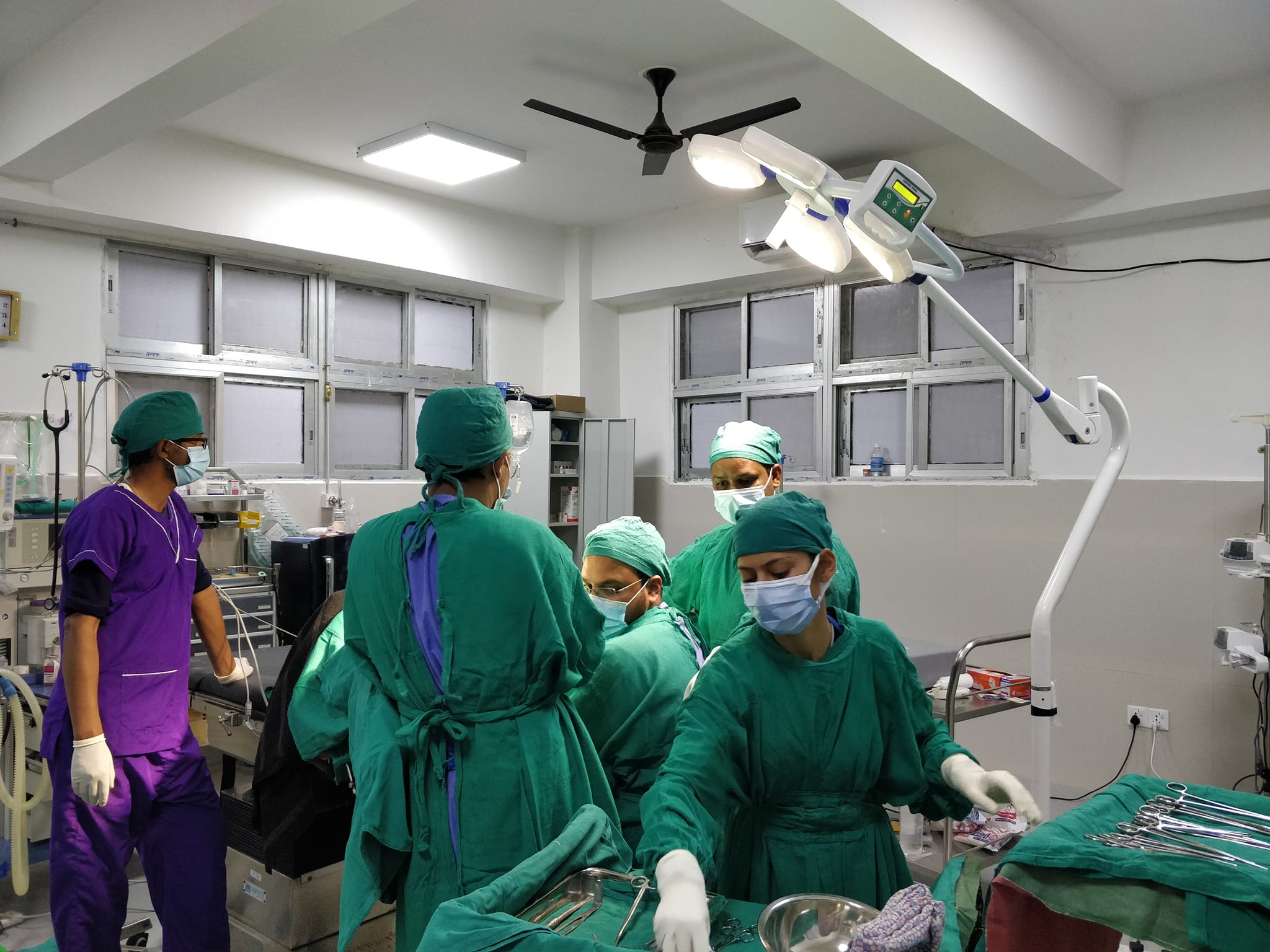 जिल्ला अस्पताल बैतडीमा  निःशुल्क शल्यक्रिया सेवा 