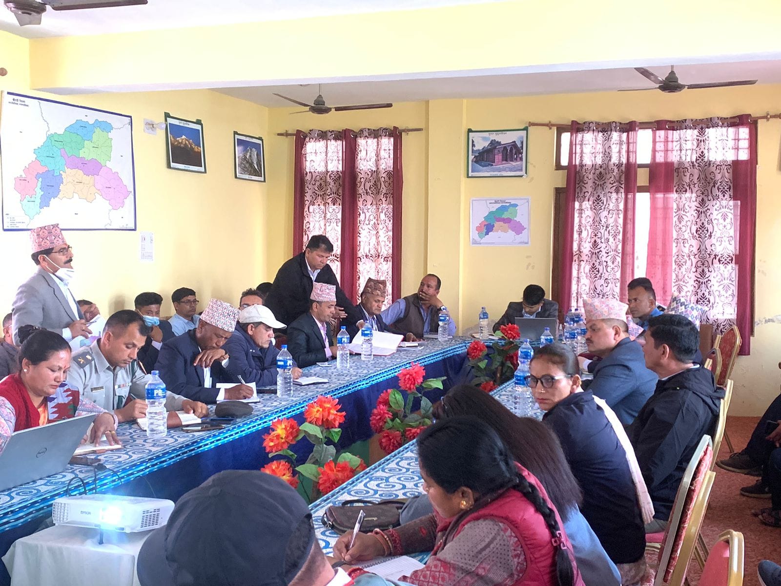 जिल्ला विपद् व्यवस्थापन समिति बैतडीको बैठक सम्पन्न, यस्ता छन निर्णय