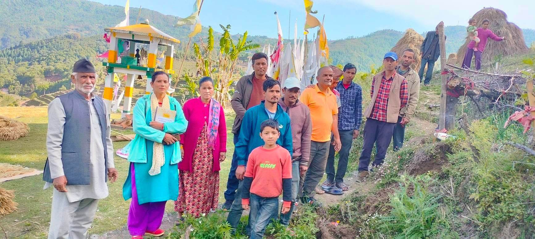 बैतडीको सुर्नया २ डुङ्गरीमा गौरा घर निर्माणका लागि स्थानीयद्वारा जग्गा दान, निर्माण कार्य शुभारम्भ