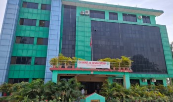 बाढी पीडितका लागि धनगढी उपमहानगरपालिकाद्वारा ४१ लाख ११ हजार १११ रुपैयाँ सहयोग