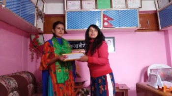 रेडियो निङ्गलाशैनीको तीज विशेष कार्यक्रमः सुनको औँठी बझाङ्गकी कमलालाई