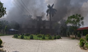 सुदूरपश्चिमको आन्तरिक मामिला तथा कानुन मन्त्रालयमा आगजनी 