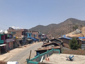 बैतडीको खोड्पे बजारमा खानेपानी अवरुद्ध, स्थानीयहरु समस्यामा 