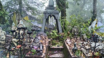 धार्मिक आस्थाको केन्द्र रौलाकेदार धाम 