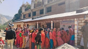 बैतडीको सुर्नयामा क्षयरोगमुक्त अभियान  : ६ सय बढीको स्वास्थ्य परीक्षण 