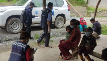 सुर्नयाको ठेउला प्रभावित क्षेत्रमा विश्व स्वास्थ्य संगठनको टोली पुग्यो 