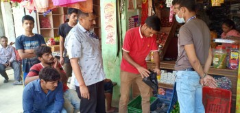 बैतडीमा बजार अनुगमन, ८ जना व्यापारी कारवाहीमा 