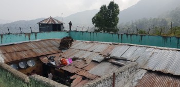 बैतडी कारागारमा तोडफोड र आगजनी गरेर कैदबन्दी भागे 