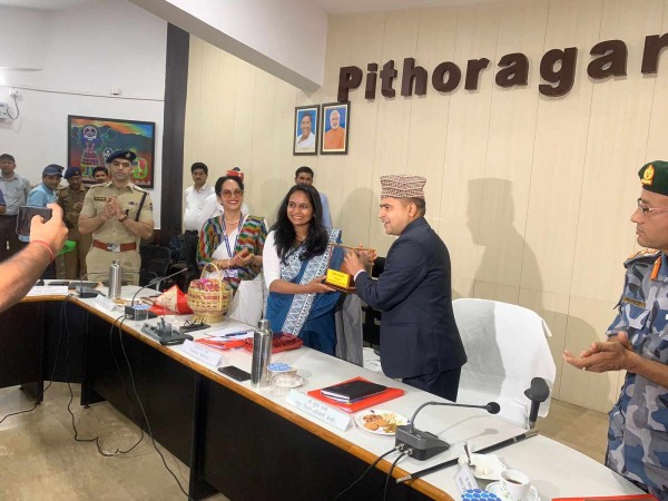 पिथौरागढमा नेपाल–भारत समन्वय बैठक : झुलाघाट पुल बिहान ६ बजे खुल्ने