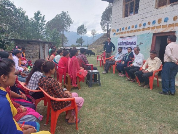 बैतडीको डिलाशैनी ५ मा १ महिने बाँस निगालोको वस्तु उत्पादन तालिम