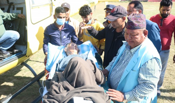 पूर्व मन्त्री आलेलाई मातृ शोक 