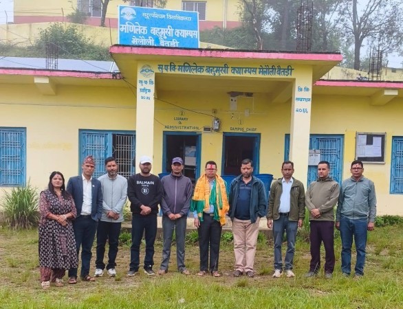 मणिलेक बहुमुखी क्याम्पसका प्रमुख डा.भगीरथसिंह नेगीलाई सम्मान