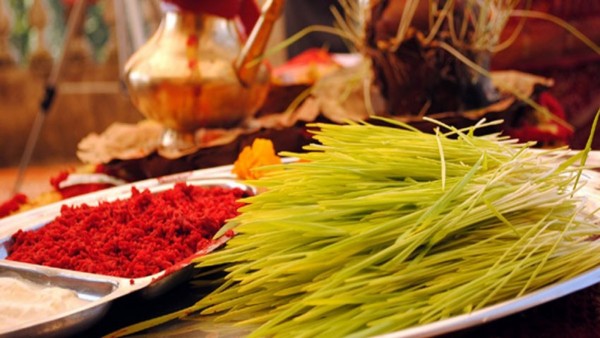 दशैँको टीकाको उत्तम साइत बिहान ११ बजेर ५३ मिनेटमा