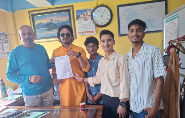 जगन्नाथ बहुमुखी क्याम्पसको स्ववियुले बुझायो दनपालाई ज्ञापन पत्र 