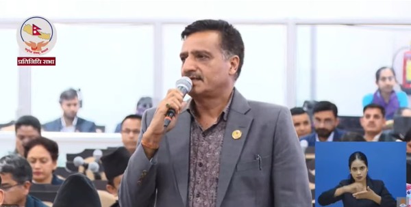 विद्युत र दुरसञ्चारको समस्या समाधान गर्न नसके फेरि भोट माग्न आउँदैन : सांसद भण्डारी 