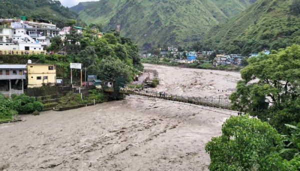 महाकालीमा हाम फालेर दार्चुलाका एकजना बेपत्ता 