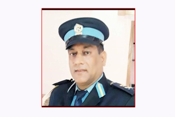 बैतडी घर भएका पूर्व डिएसपी कार्की रास्वपामा प्रवेश 