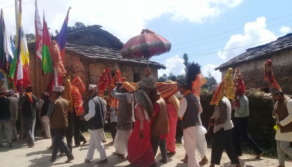 बैतडीको प्रसिद्ध निङ्गलाशैनी भगवती मन्दिरमा अनन्त चतुर्दशी मेला शुरु 