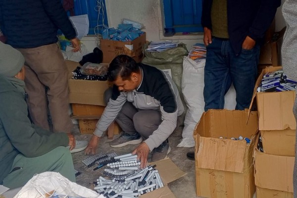 मतपत्र र निर्वाचन सामग्री बैतडी पुग्यो 