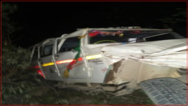 बैतडीमा ७ जना यात्रु सवार जिप दुर्घटना,३ जना घाइते