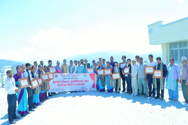 बैतडी पूर्ण खोप सुनिश्चित जिल्ला घोषणा, १० जना स्वास्थ्यकर्मी सम्मानित