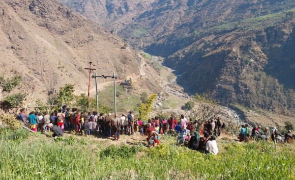 बिजुलीको पोल ढलेर करेन्ट लाग्दा दुई जनाको मृत्यु 