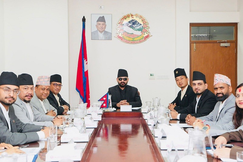 मन्त्रिपरिषद् बैठक :  चैत १९ गते संसद् अधिवेशन आह्वान गर्न सिफारिश, संविधान संशोधनका लागि कार्यदल गठन