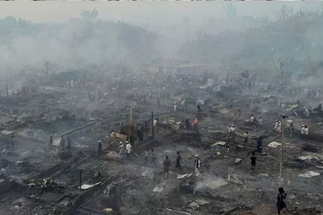 बङ्लादेशमा शरणार्थी शिविरमा आगलागी हुँदा १२ हजारभन्दा धेरै मानिस घरबारविहीन