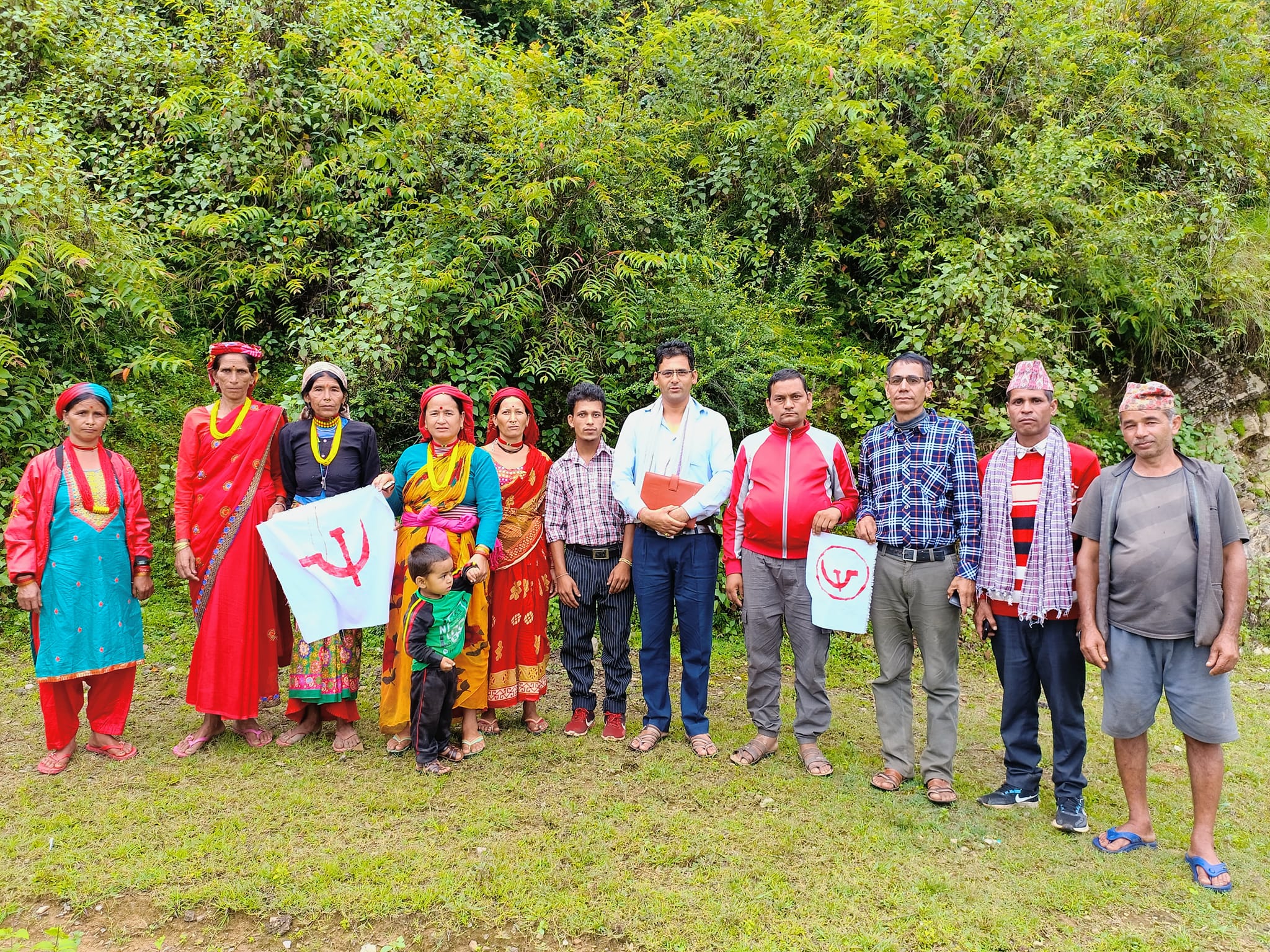 माओवादी बिशेष रुपान्तरण अभियान : बैतडीका वडाहरुमा बैठक र भेला 