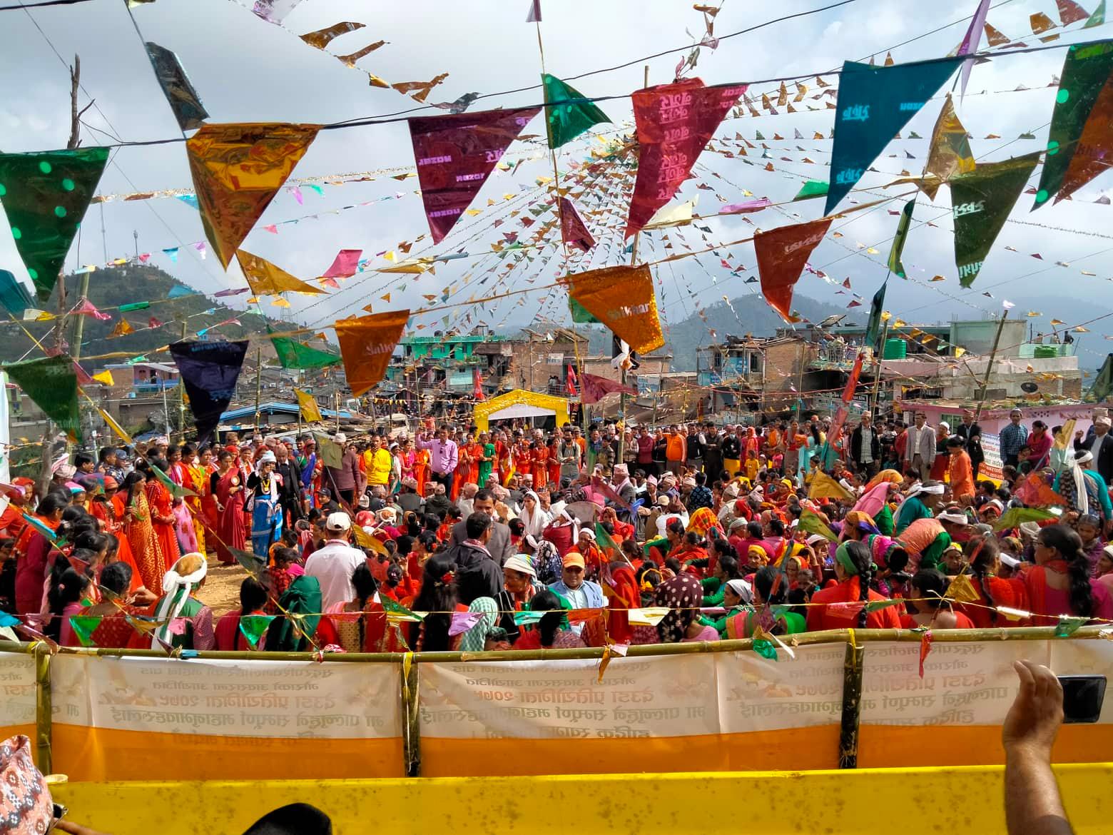 बैतडीको खोड्पेमा डेउडा प्रतियोगिता सम्पन्न, पुरुषमा भाष्कर र महिलामा सञ्जा प्रथम 