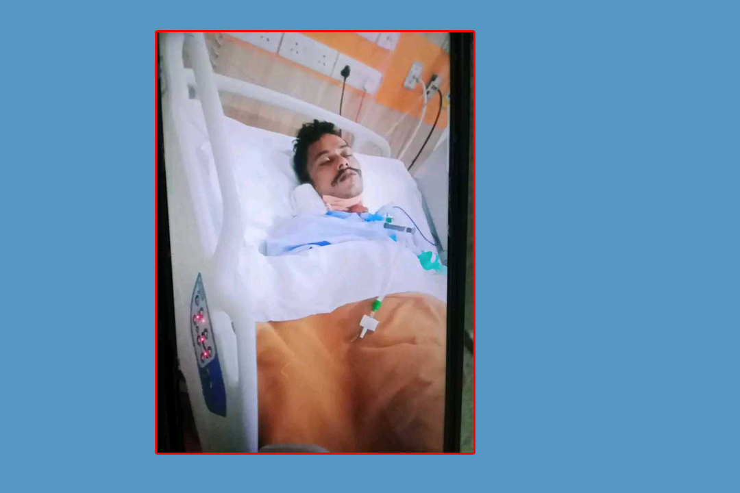 भारतमा काम गर्दै आएका बैतडीका एक युवकले आँफैलाई चक्कु प्रहार गरे 