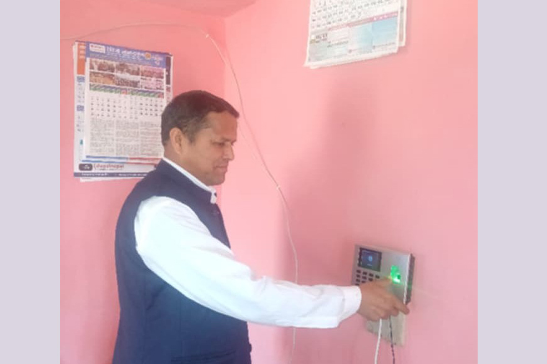 बैतडीको डिलासैनी गाउँपालिकामा ई–हाजिरी प्रणाली लागू