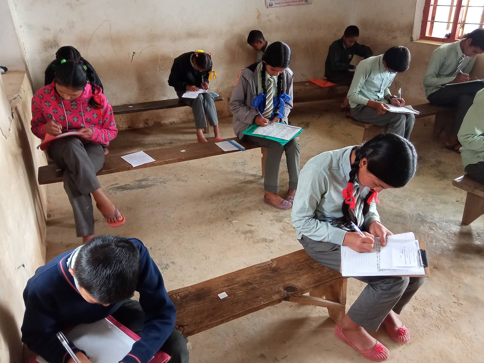 नमूना बन्दै बैतडीको सिद्धेश्वर मावि हुक्केडाँडा 