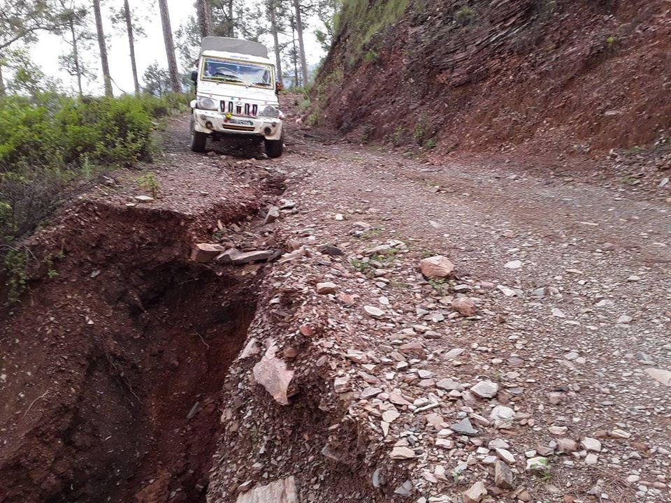 कच्ची सडकमा मनोमानी भाडा, सरोकारवाला निकाय बेखबर 