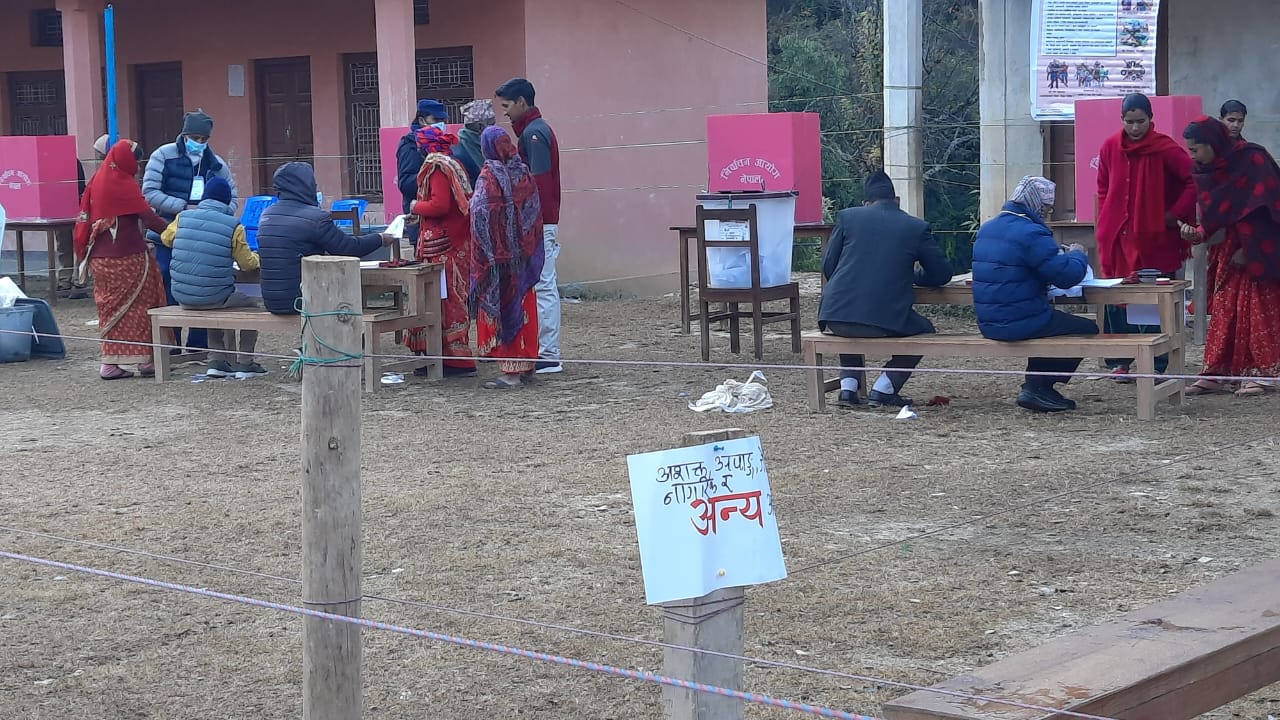 बैतडीमा १ बजे सम्म २५ प्रतिशत मत खस्यो 