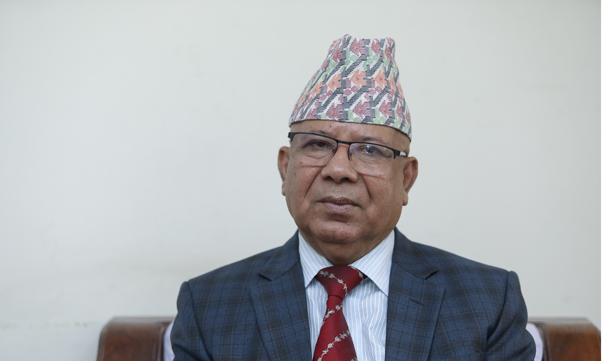 पूर्वप्रधानमन्त्री नेपाललाई कारबाही गर्न रौतहट प्रहरीलाई आयोगको पत्र
