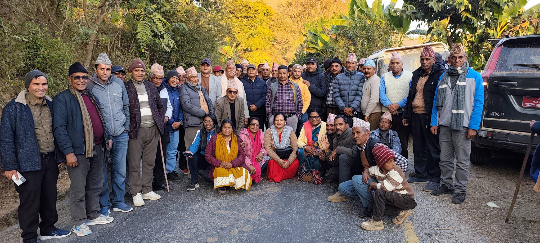 बैतडीको सुर्नया र दोगडाकेदारमा कांग्रेसको बैठक सम्पन्न 