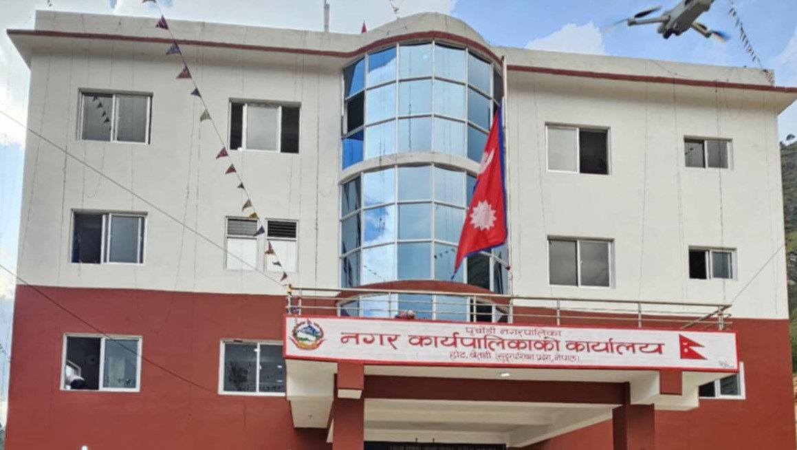 पुर्चौंडी नगरपालिकाले बाढी पीडितका लागि १ लाख ५० हजार रुपैयाँ उपलब्ध गराउने