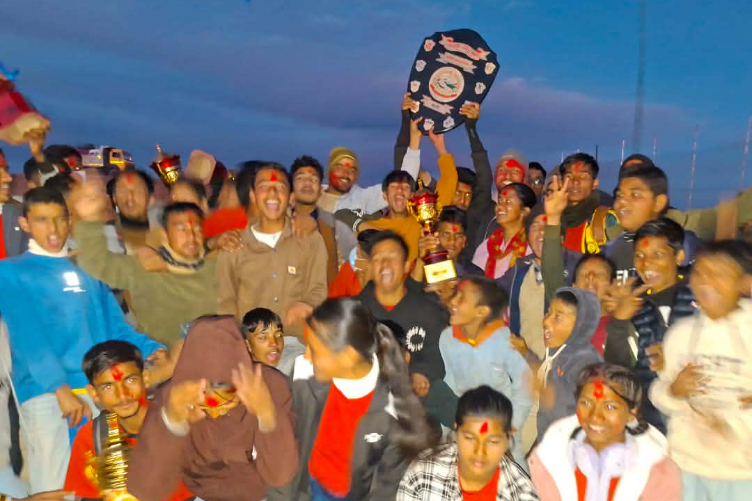 मेलौली नगरस्तरीय रनिङ शिल्डको उपाधी मणिलेक माविलाई 