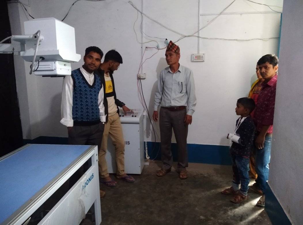 केशरपुर प्राथमिक स्वास्थ्य केन्द्र मेलौलीमा एक्सरे सेवा सुचारु 