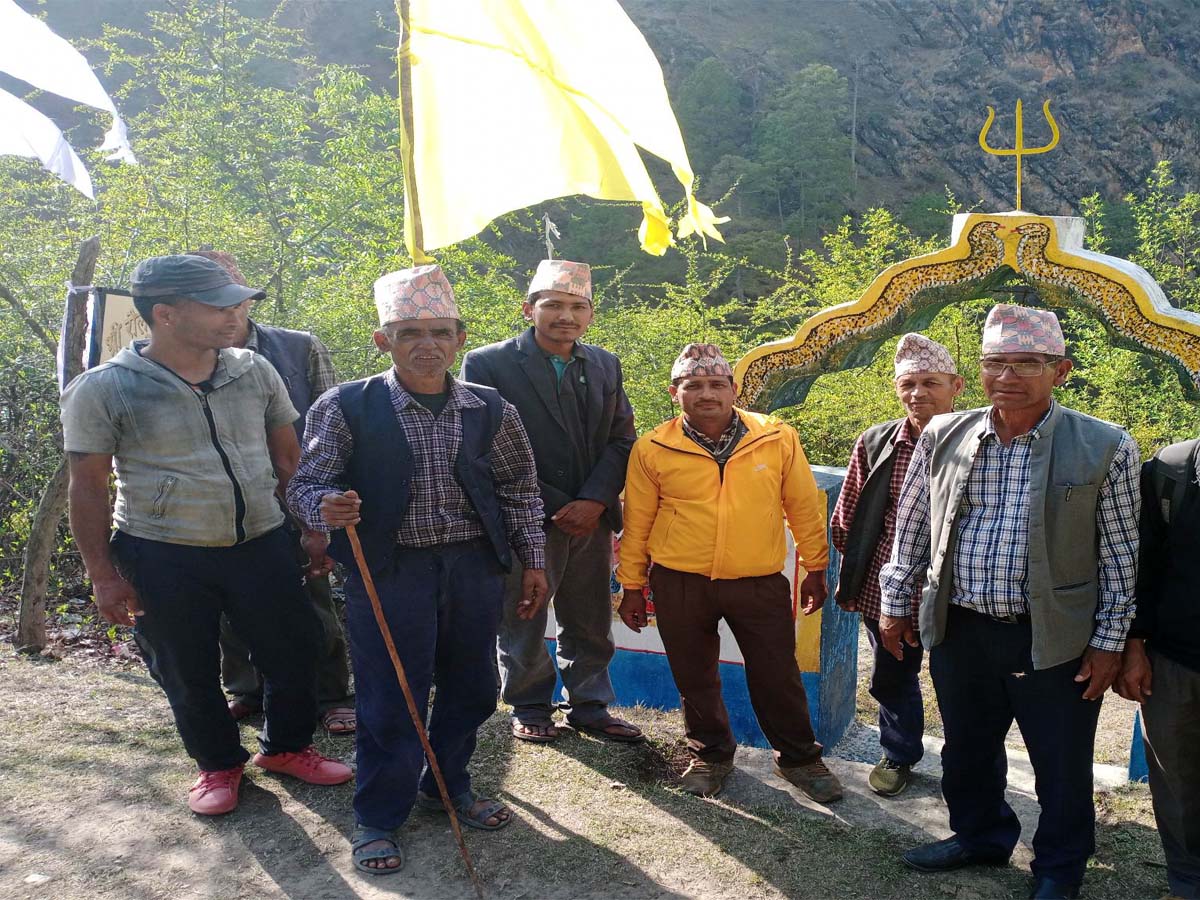 बिसु  पर्वका दिन बैतडीको गोवेश्वर धाममा  स्नान  मेला लाग्ने