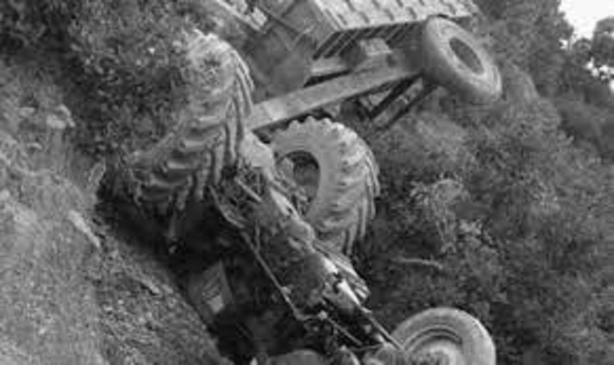 बैतडीमा ट्याक्टर दुर्घटना हुँदा चालकको  मृत्यु 