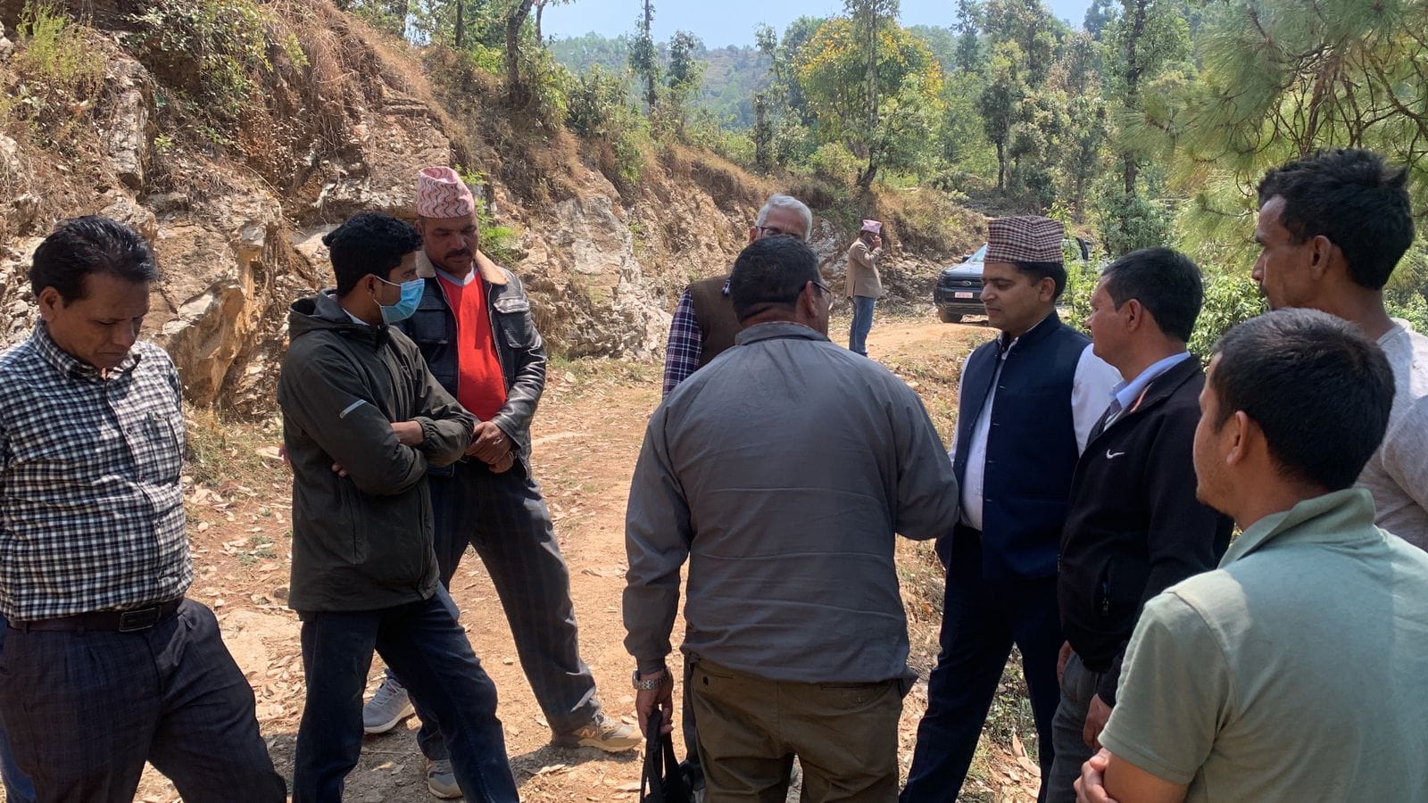 बैतडीको गुरुखोला–कलौन सडकको काम अघि बढ्ने 