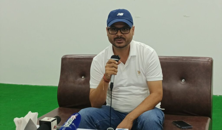 चालु आर्थिक वर्षमा सम्पन्न हुने योजनाका लागि पर्याप्त बजेट वियोजन गर्ने : मन्त्री भाट