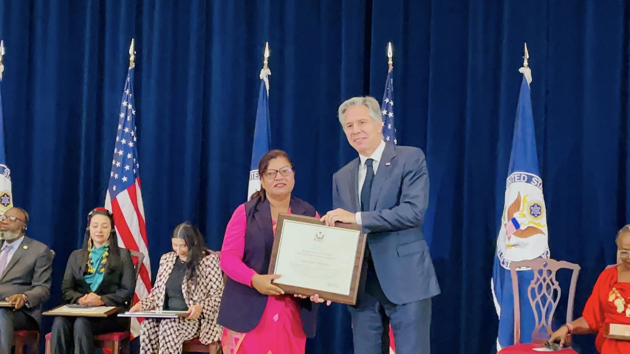 बैतडीकी सरस्वती नेपालीलाई अमेरिकाकाको ‘जिएआरसी’ अवार्ड